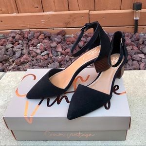 Crown Vintage Valentinaa Pump